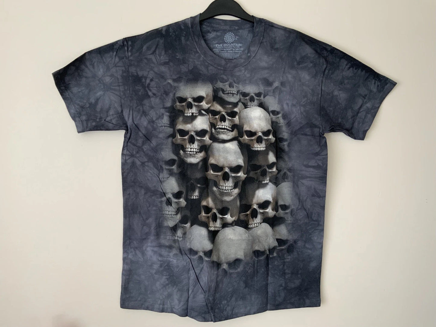 The Mountain Skull Crypt Adult, Unisex, Gothic T Shirt - Halloween - Brand New