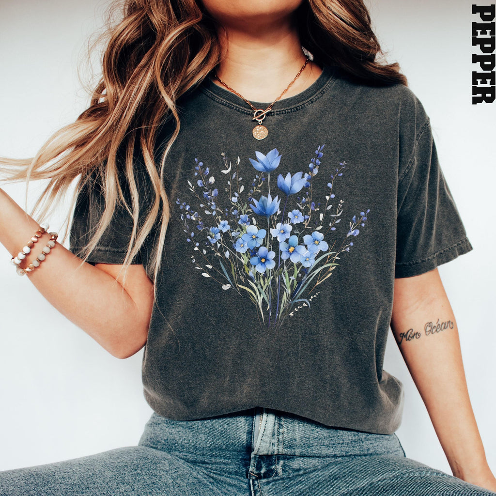 Comfort Colors Blue Flower Bouque Flower Lover Retro Floral Flower Plant Ladies Nature Lover (4)