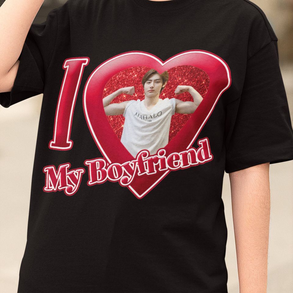 Enhypen Sunghoon Biceps Custom Photo Love Boyfriend Black Tee Fans (1)