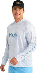 Mens Pursuit Pattern Crew Sleeve Shirt, Performance Shirt