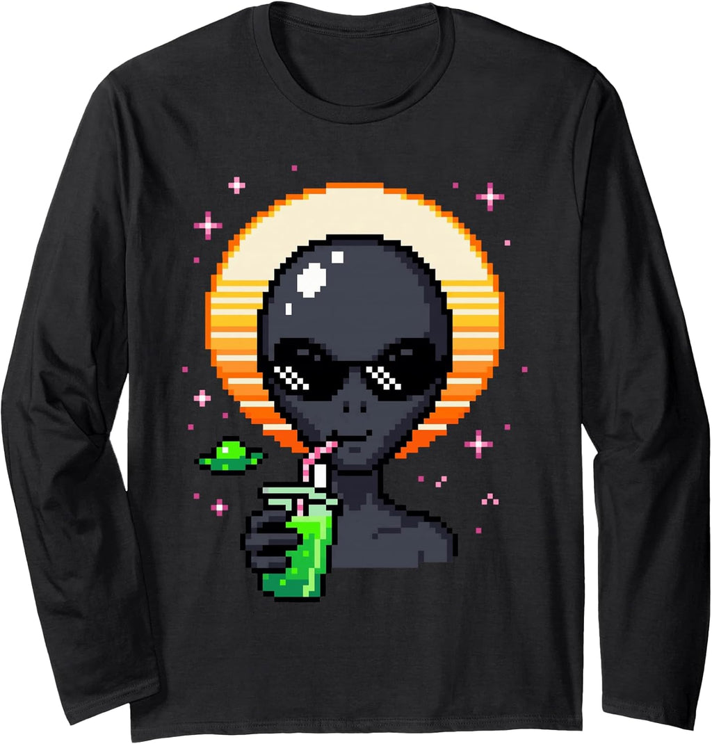 Retro Alien Pixel Art Space Drink Synthwave Sunset Nerd UFO Long Sleeve T-Shirt