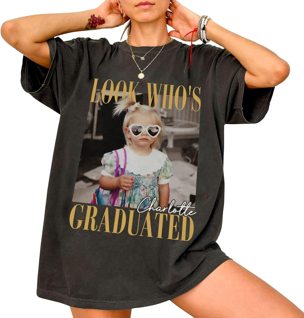 Personalized Birthday Shirt with Year, Custom Senior 2026 T-Shirt with Picture Upload, Retro Gift for 30 Year Old