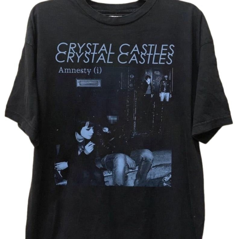 90s Band Crystal Castles Music Tour Shirt Crystal Castles Castles Alice Glass & Ethan Kath Classic Collar Top T-Shirts