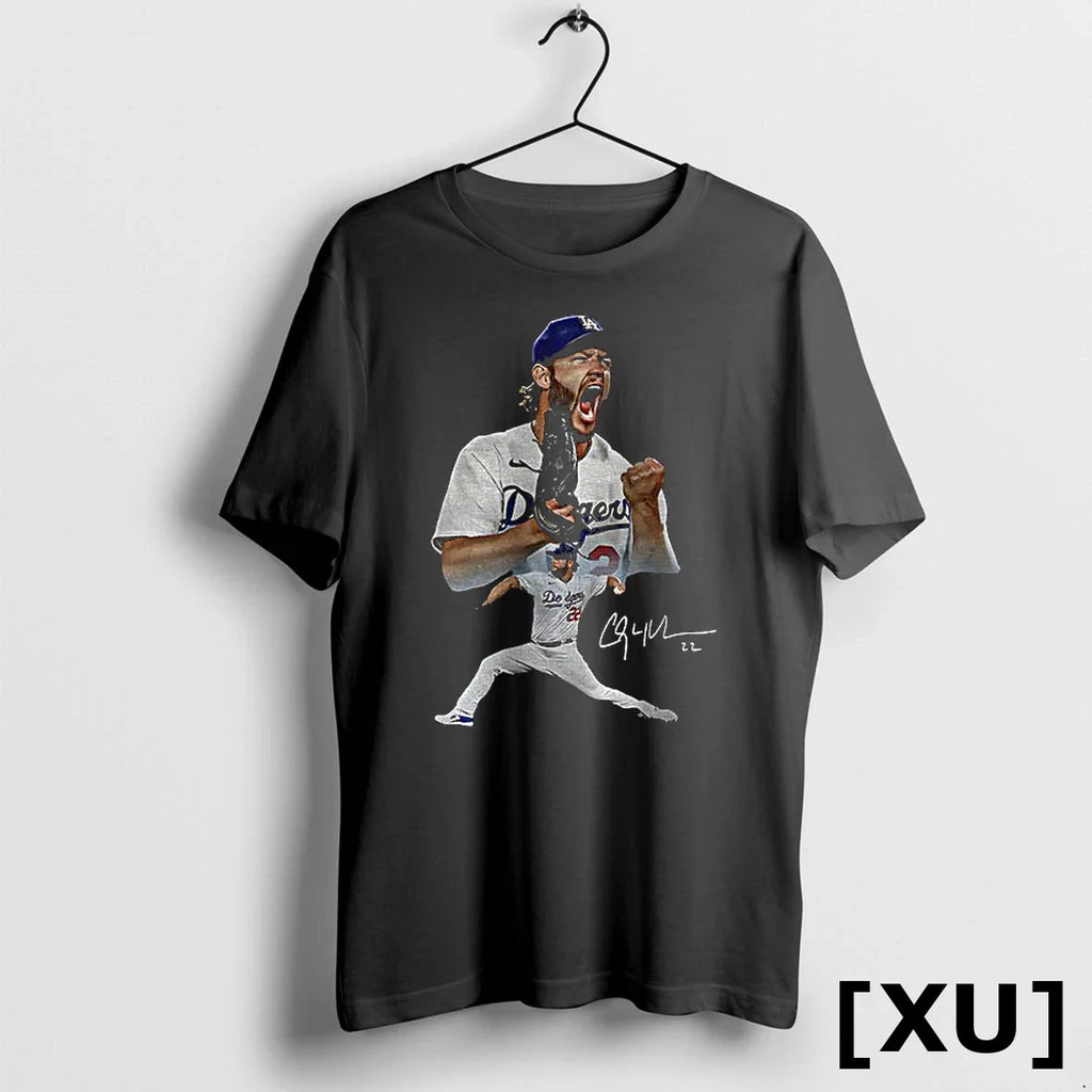 Clayton Kershaw Dodgers Baseball 22 Signature Tshirts Sweater
