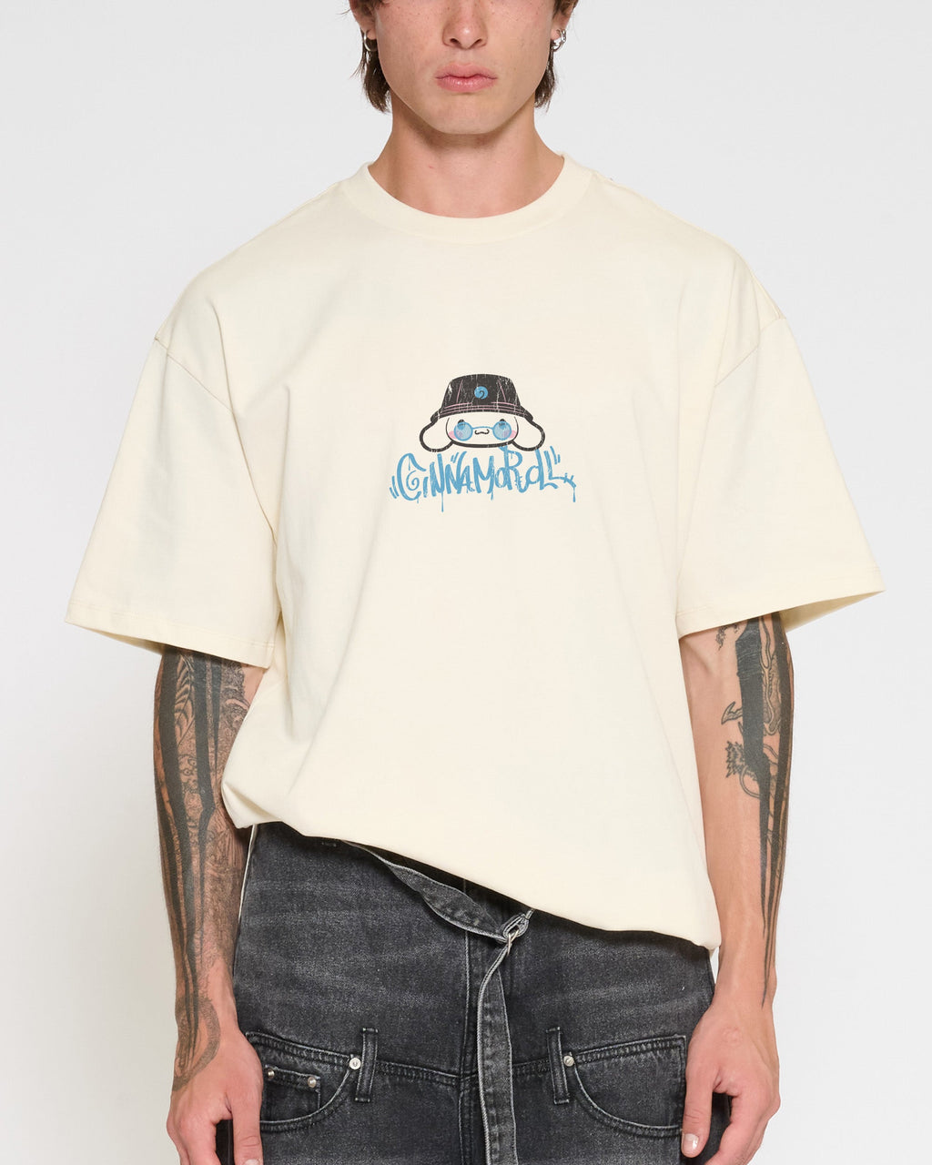 Cinnamoroll Street Oversized Tee