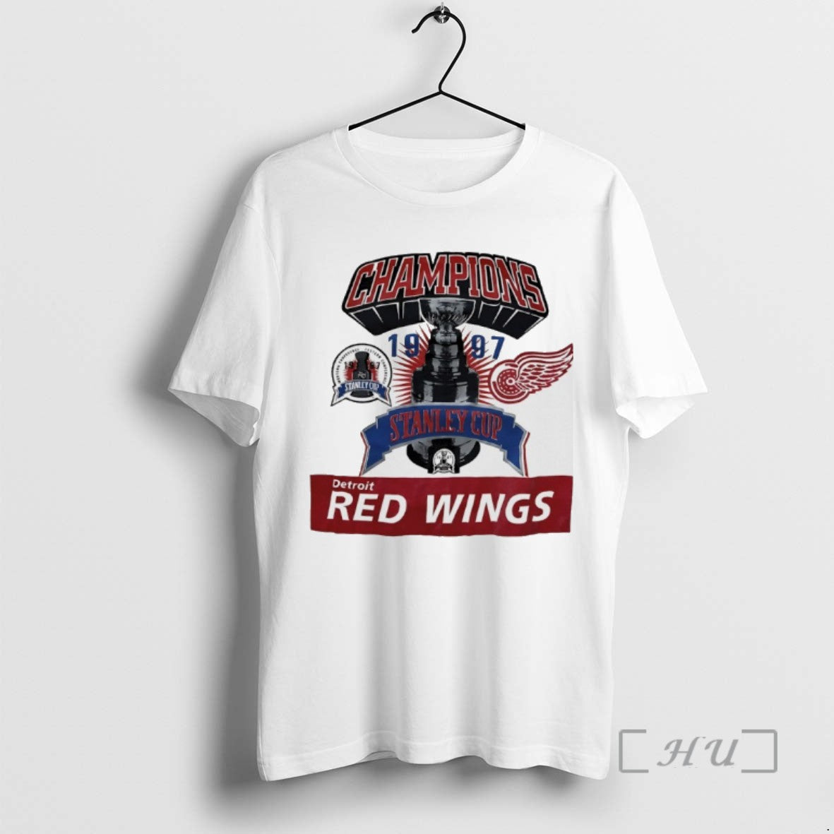 Officials Detroit Red Wings 1997 Stanley Cup Champions Trophy Tee Shirt Sweater