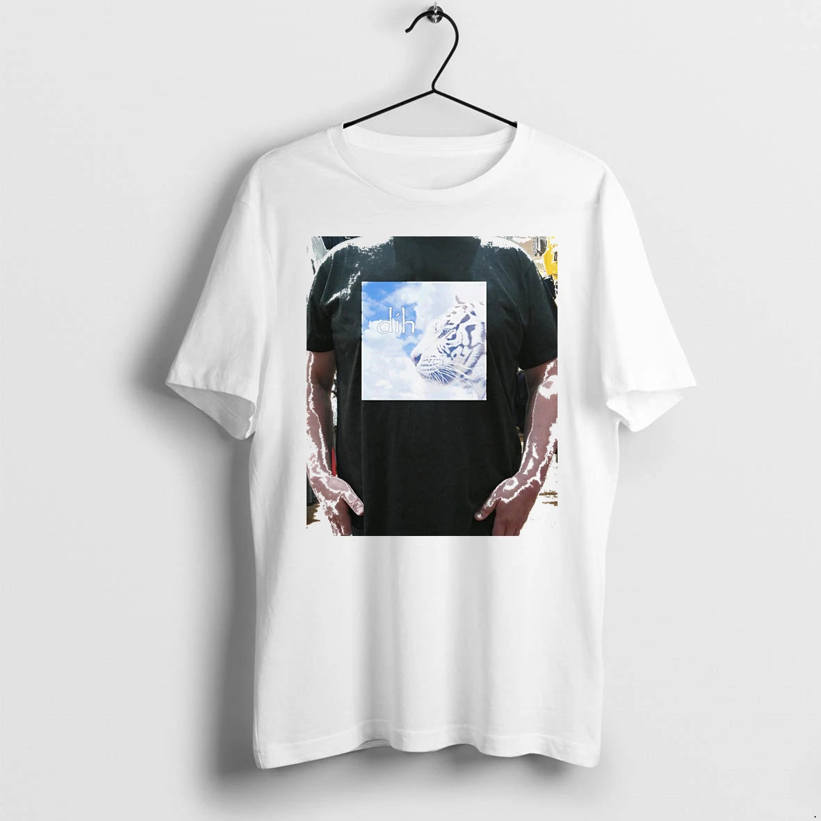 Officials Dih White Tiger Sky Nature Premium T Shirt