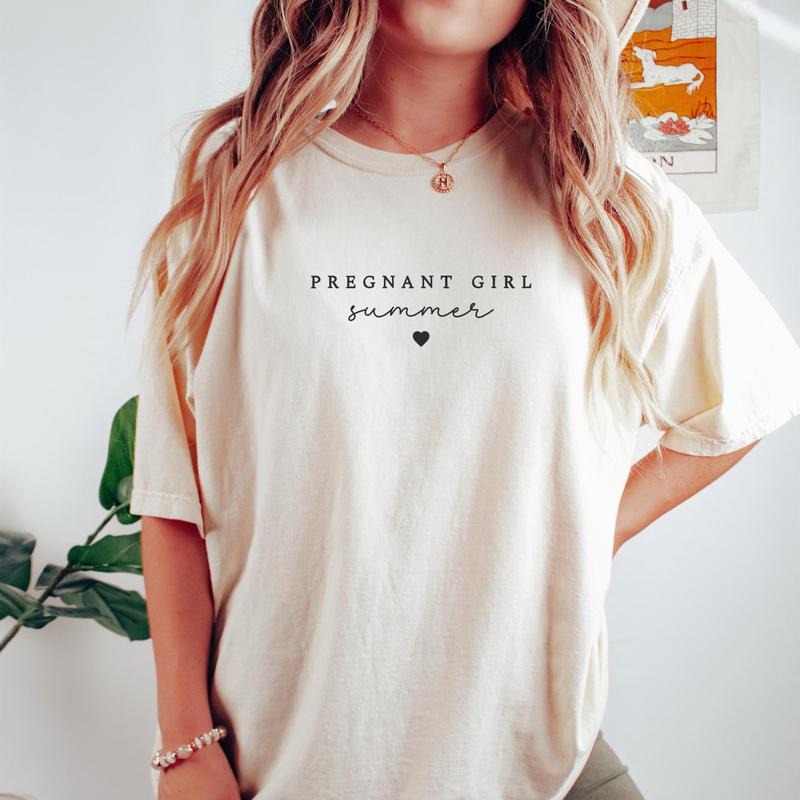Pregnant Girl Summer Shirt Beach Pregnancy Announcement Pregnancy Reveal Baby Shower Mom Shirt T-Shirts