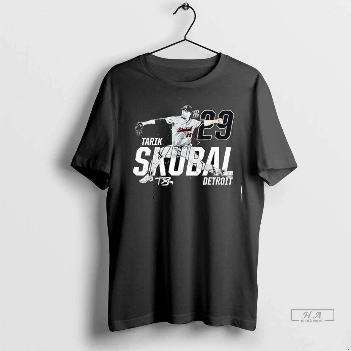 Trendy Officials Dynamic Pose Tarik Skubal Detroit Baseball Player Shirt Sweater