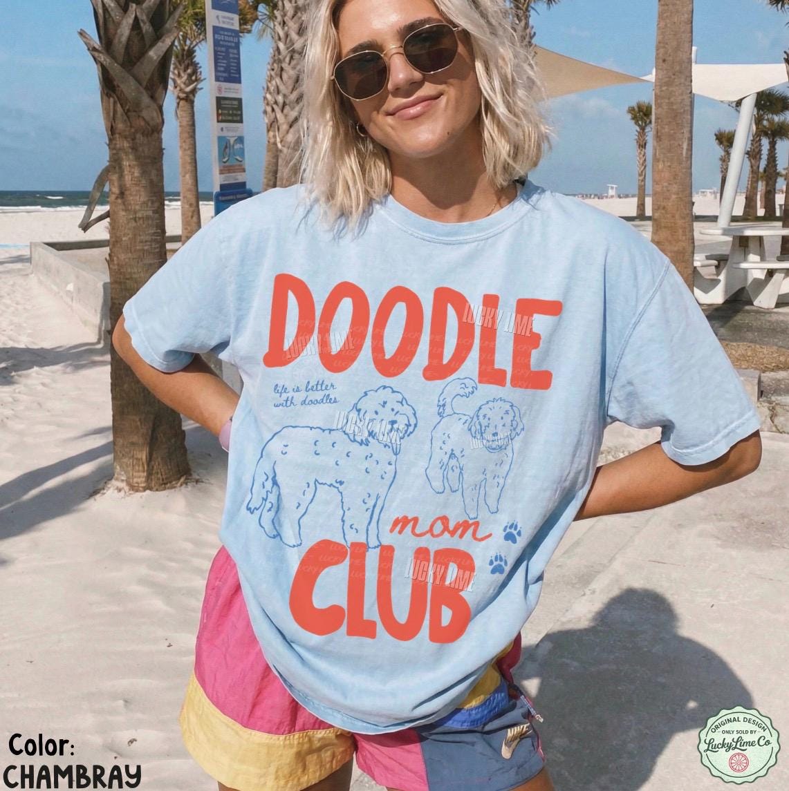 Doodle Mom Club Goldendoodle Labradoodle Dog Mom Dog Mama Pet Parent Fur Mama Tee (3)