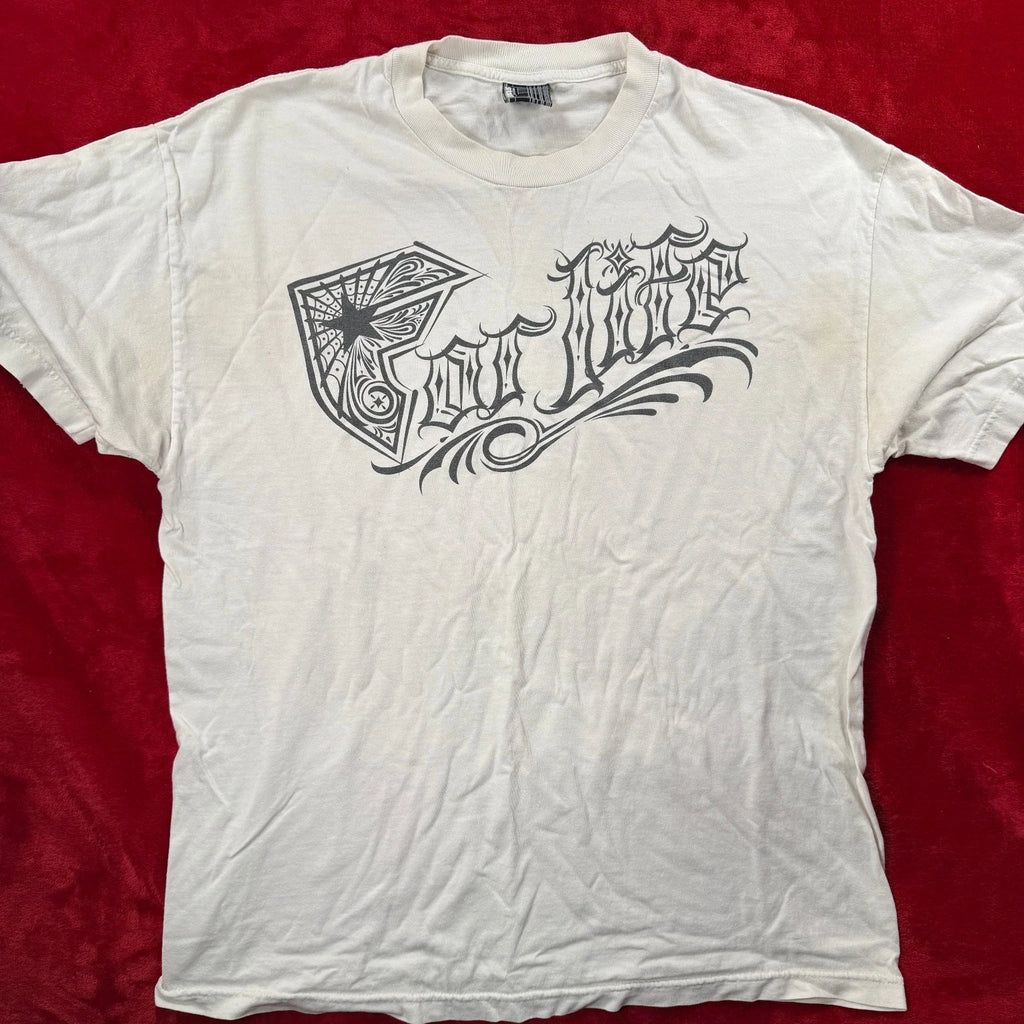 FAMOUS Men's White XL Cotton Graphic T-Shirt Streetwear Skater Tee Distressed