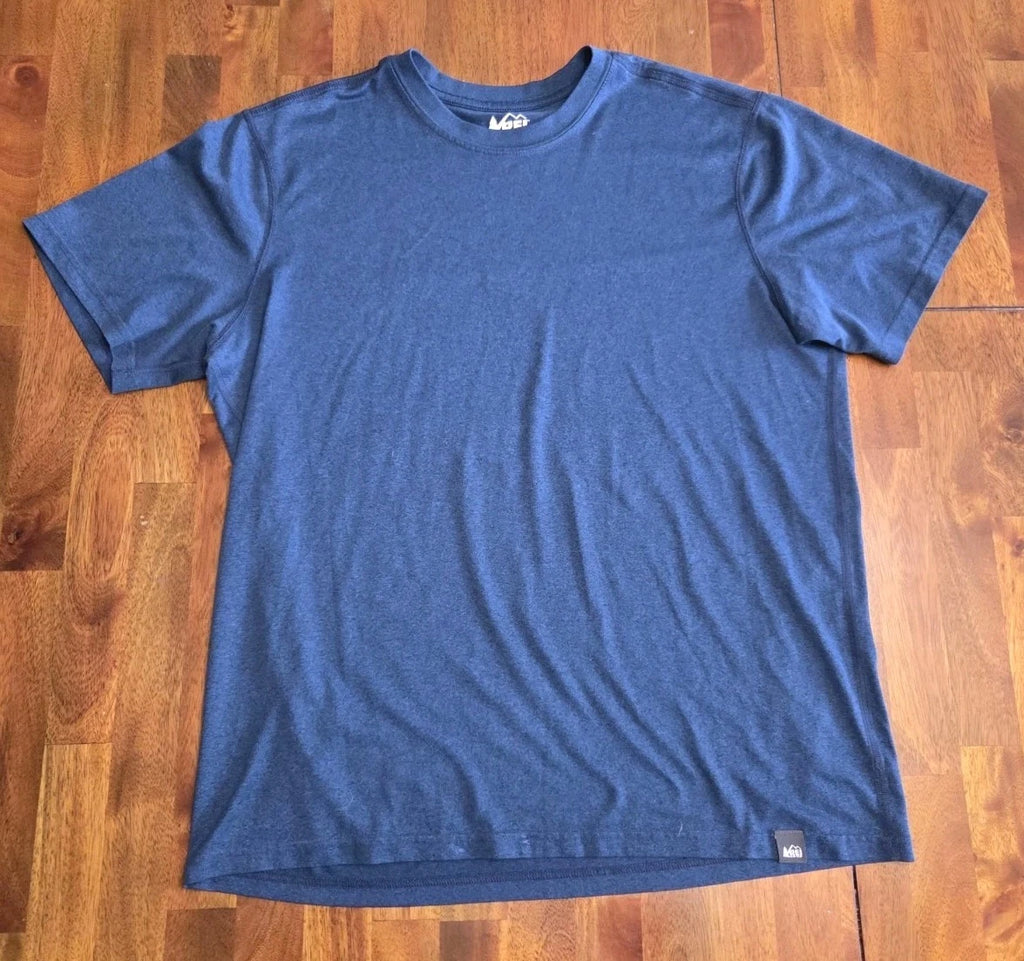 REI Shirt Mens Medium Blue Short Sleeve Loose Athletic Gym Hiking Outdoor