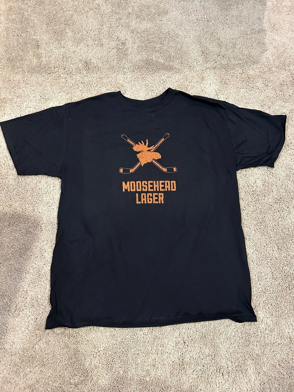 Moosehead Lager Beer Canadian Hockey Black W/ Orange Graphic T Shirt L- XL