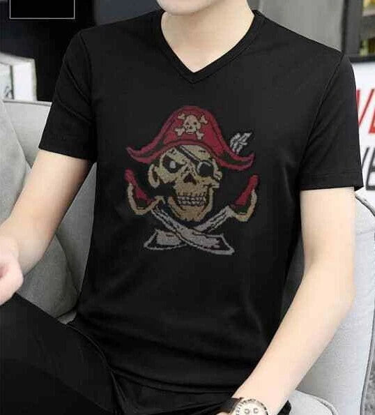 New Men Luxury V-Neck Rhinestones Gothic Skull Black T-Shirt High Quality