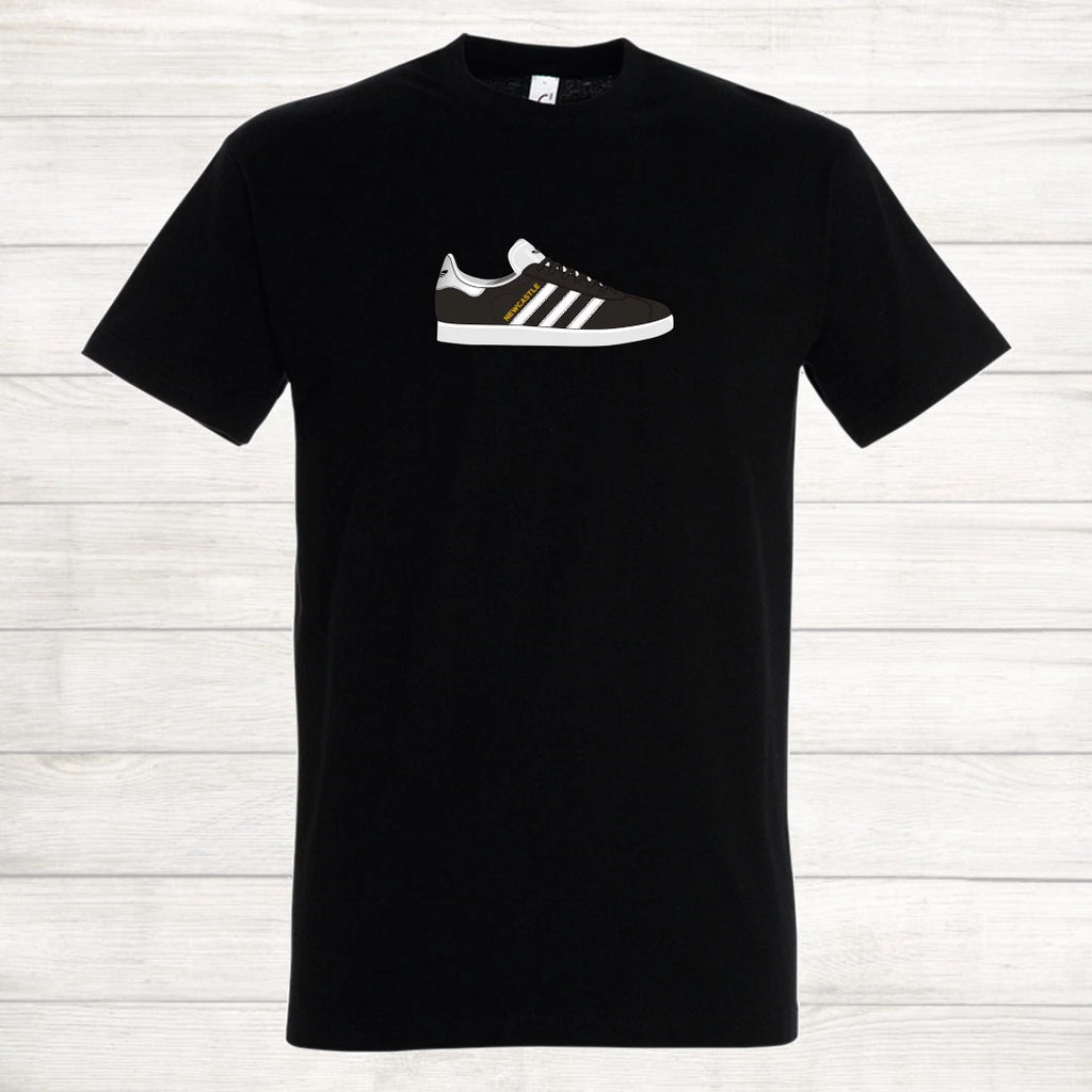 Gazelle Newcastle United Geordie The Magpies The Toon Football Trainer T Shirt