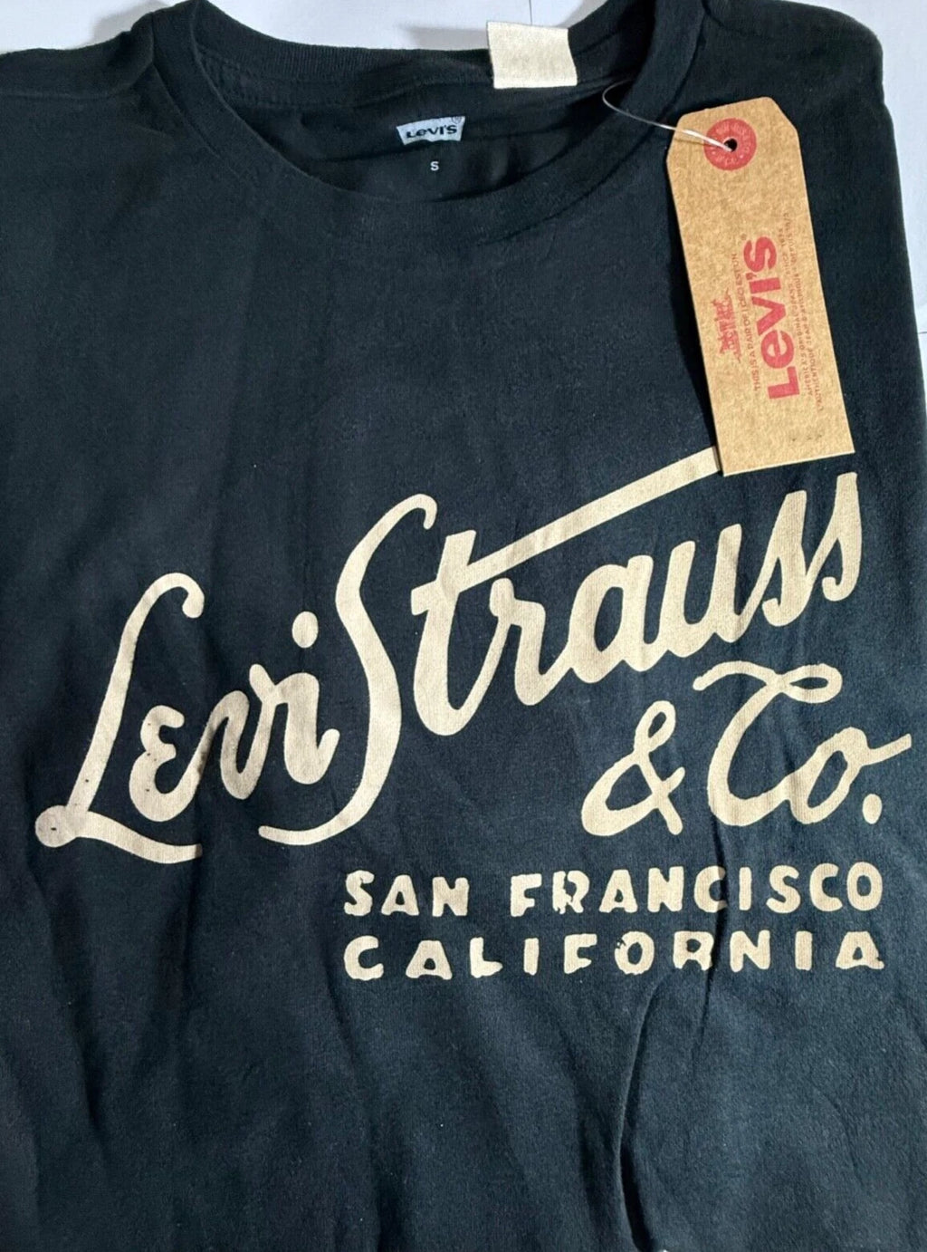 Brand New Men's  Levi's  Excellent Quality California Crew Neck T-shits