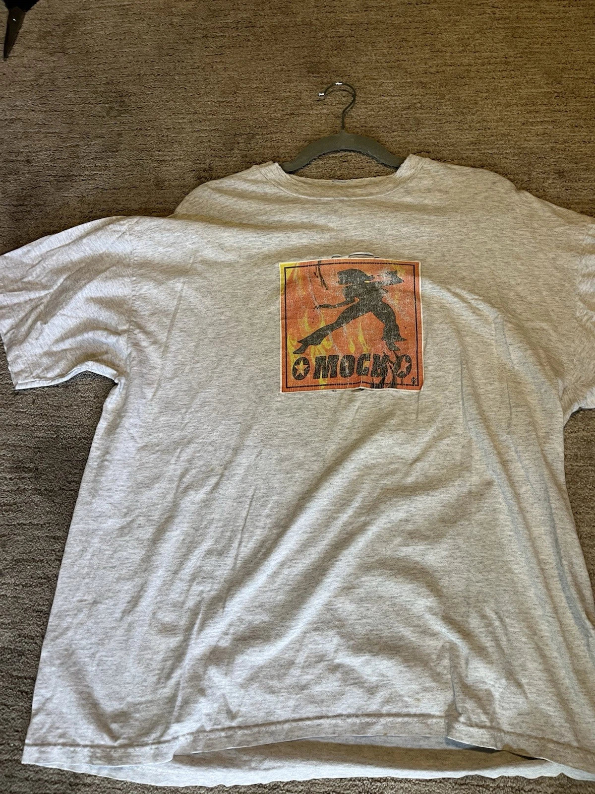 Sessions Vintage Mock Girl T Shirt Y2K. Size Large. Measurements In Pictures