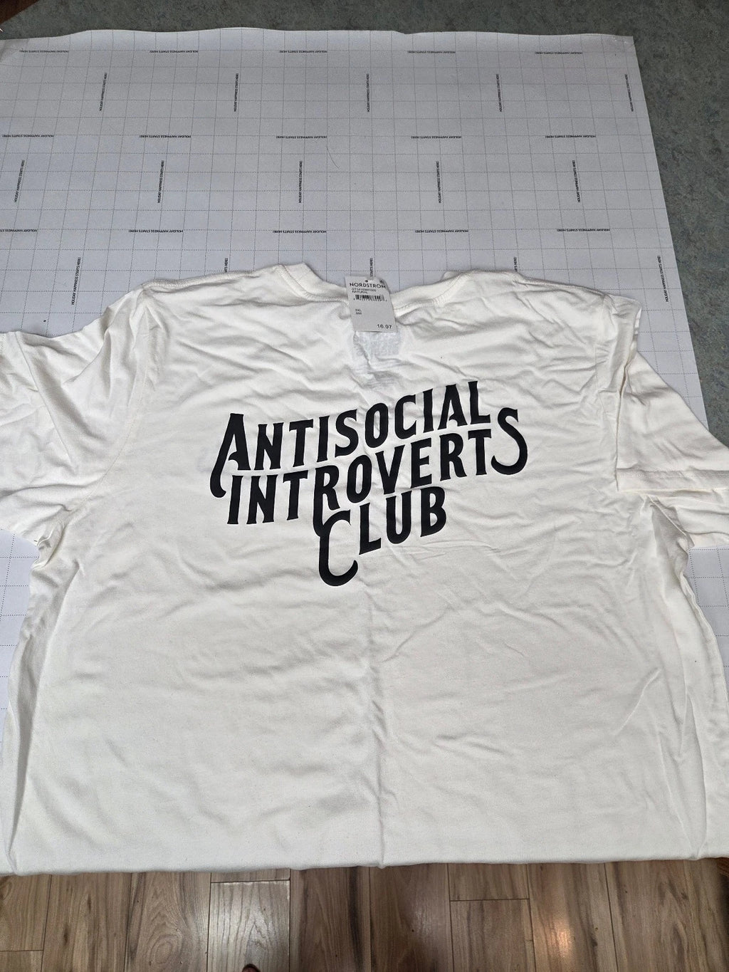 Comedic T-Shirt - Antisocial Introverts Club - Brand New