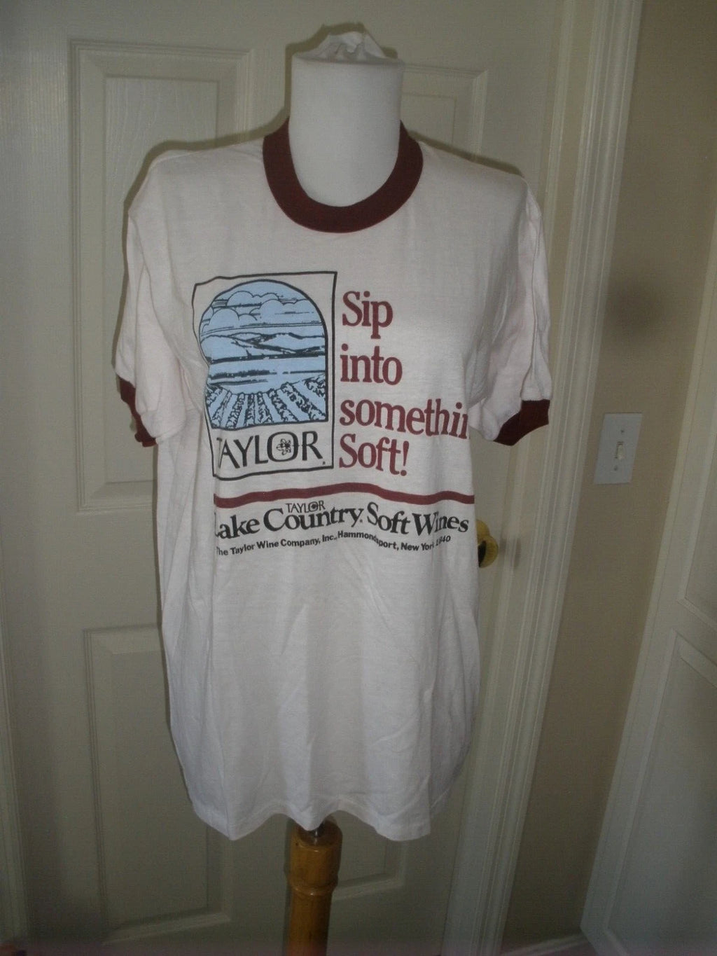 Vintage Unisex T-shirt Sport-T by Stedman Taylor Wine Co. L (42-44) (97)
