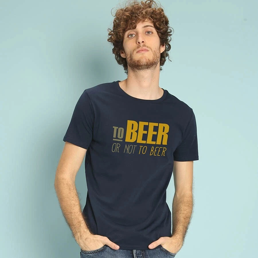 TO BEER OR NOT TO BEER Navy Blue Men's Short Sleeve T-Shirt