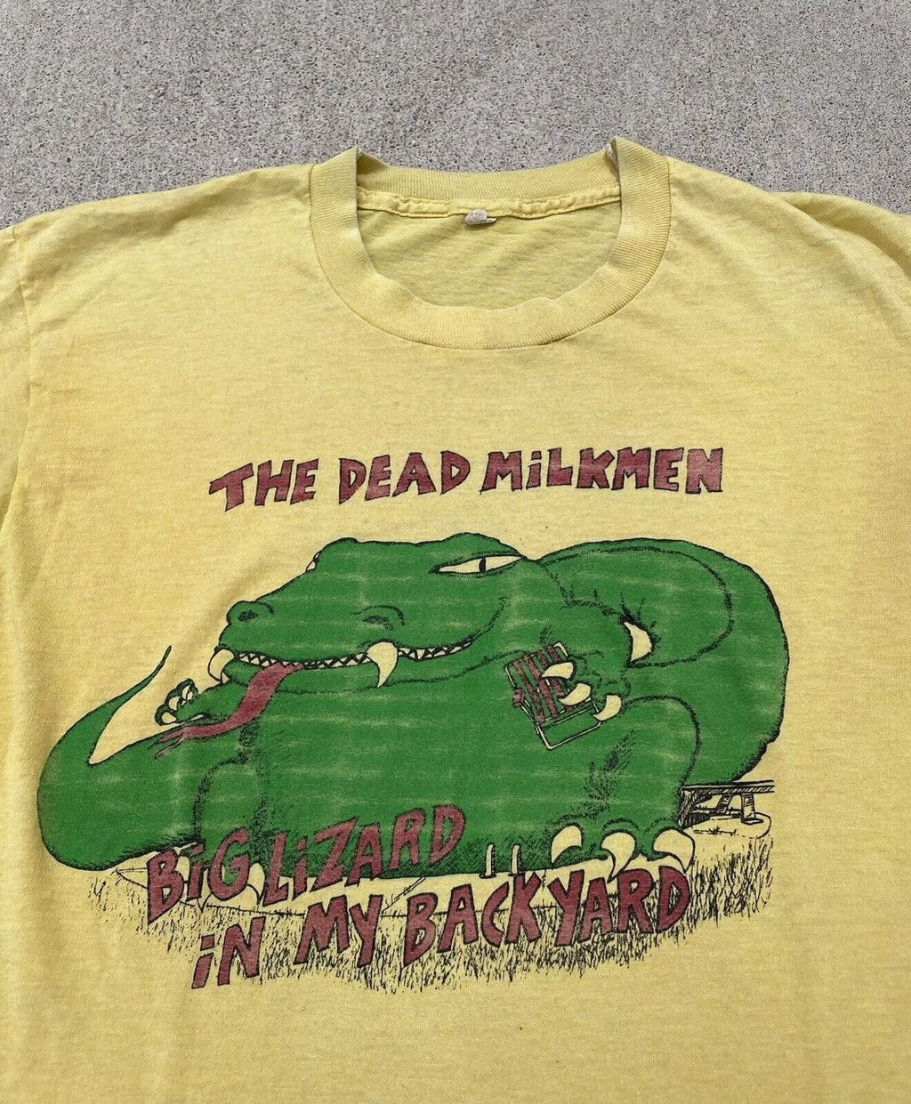 Vintage 80s The Dead Milkmen Big Lizard In My Backyard T-Shirt US203