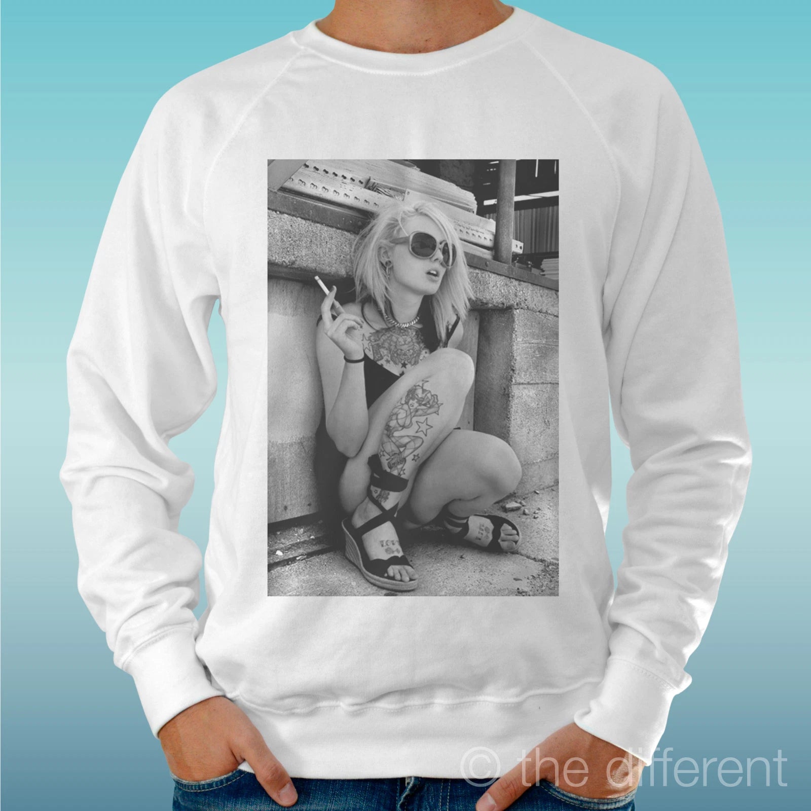 Felpa Man Light Sweater White " Girl Tatuaggio Smoke " Road To Happiness