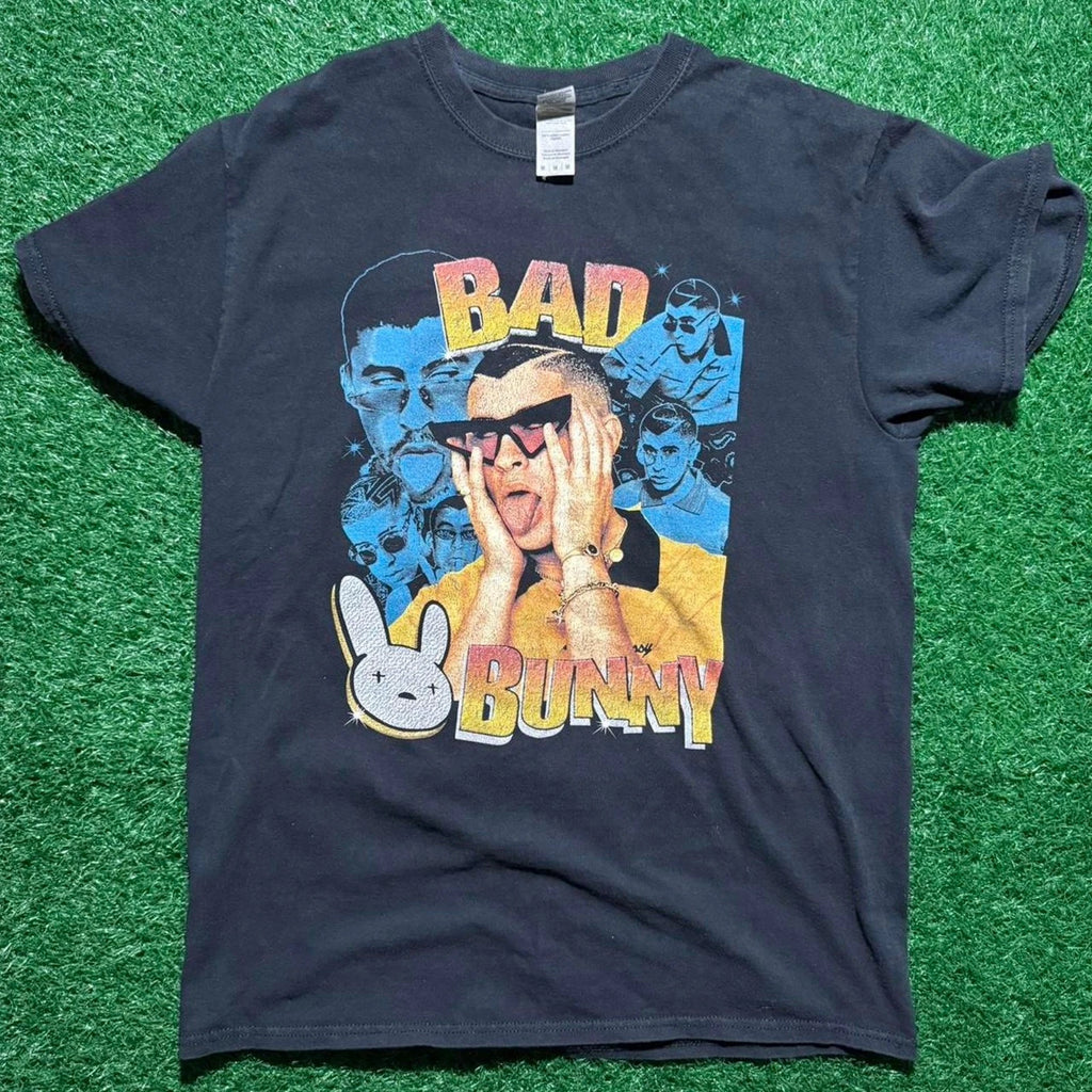 Gildan Bad Bunny T-Shirt Men’s Medium Black Y2K Style Distressed Graphic Tee
