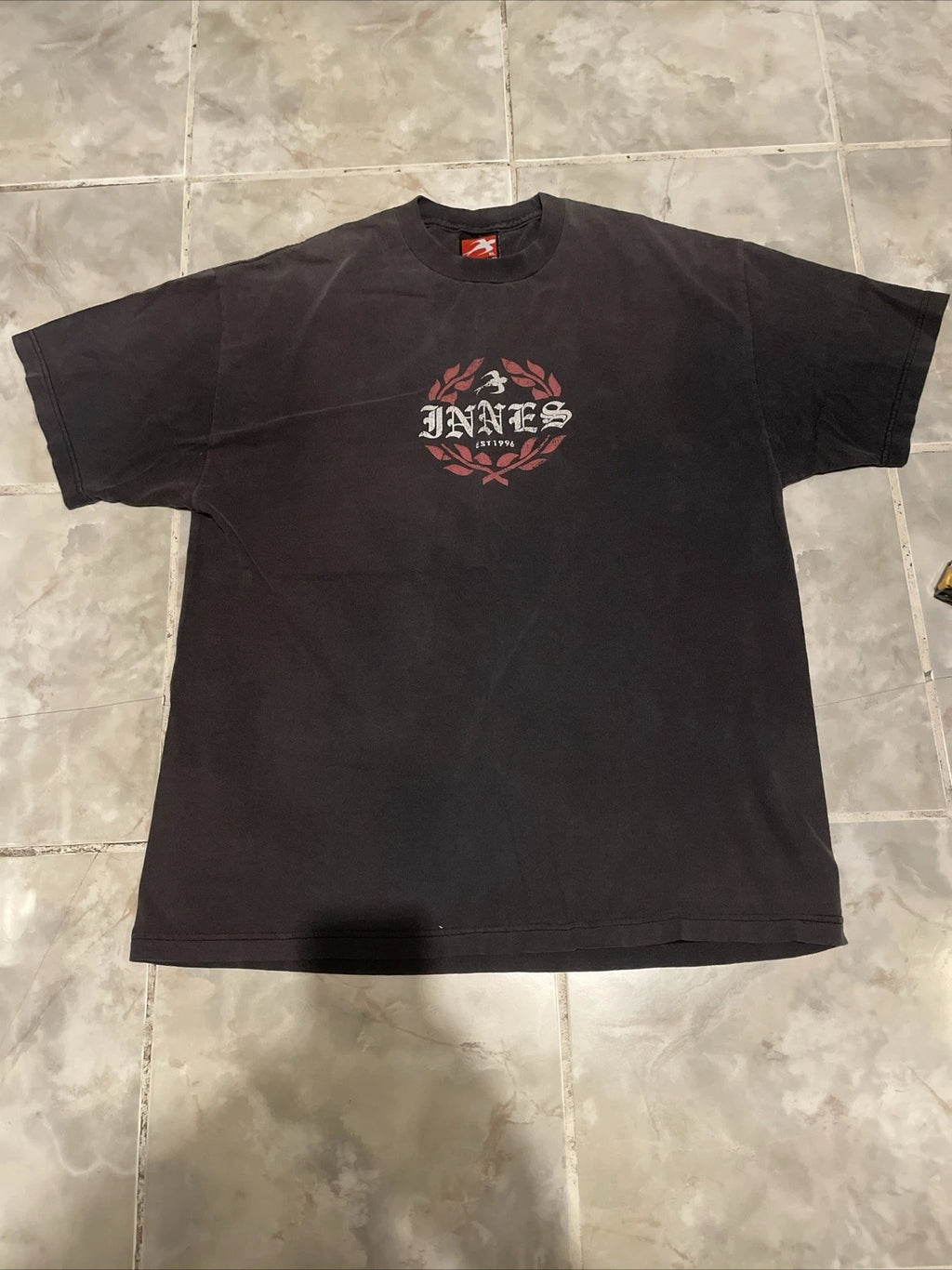 Vintage INNES 90s Y2K Skateboarding Faded T-Shirt SZ XL