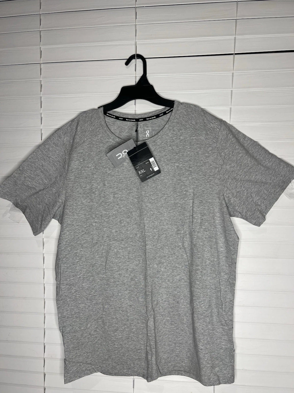 On Cloud Running T Shirt Mens Size M Gray Short Sleeve Lightweight Logo