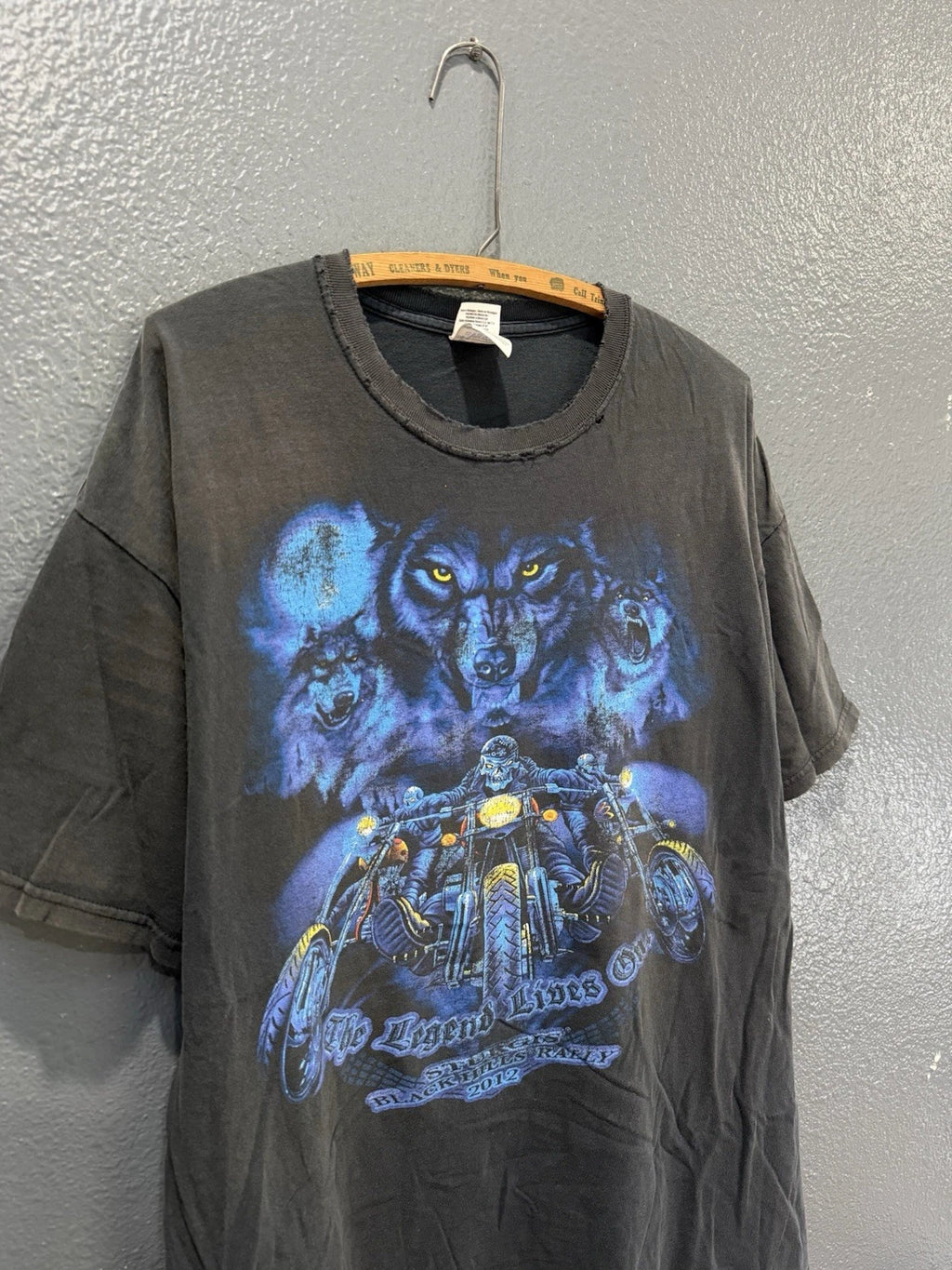 Y2K Sturgis Motorcycle Rally Black Grunge Biker Tee Shirt XL Gildan Skeletons