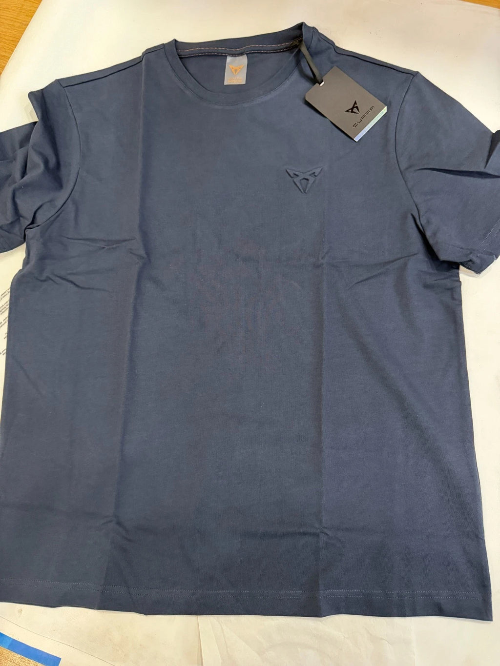 Official Seat Cupra Men's Tshirt 100% Organic Cotton Navy Blue L Large
