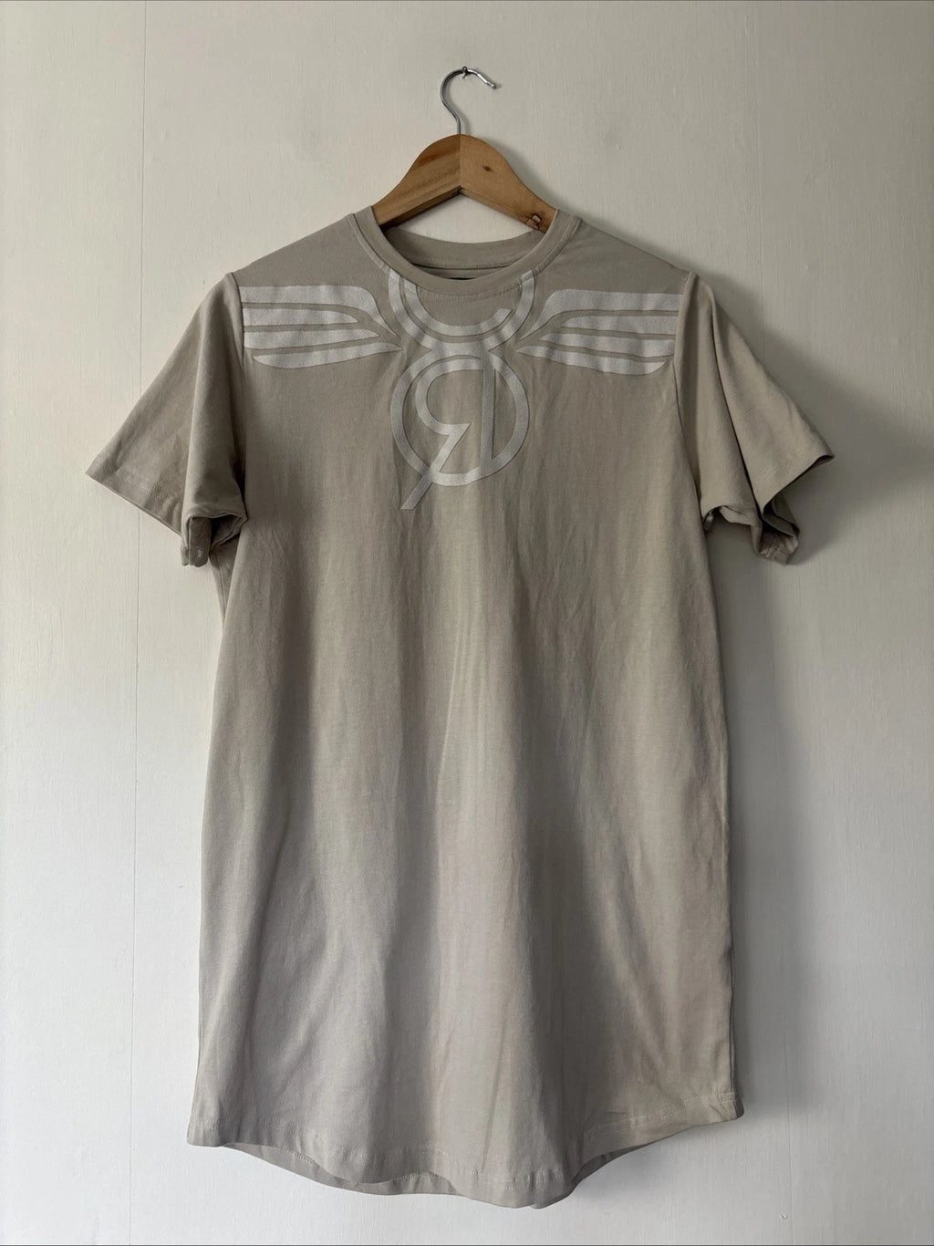 Mens Creative Recreation ‘Skester Tee’ Beige T-shirt Size S NWT