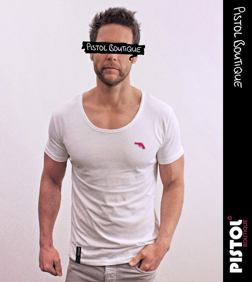 Pistol Boutique Men's White Plain Scoop Round Neck Chest Logo Badge T-shirt
