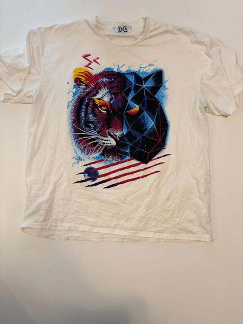 DNA Streetwear Geometric Graphic Tiger T-Shirt (Size 2XL)
