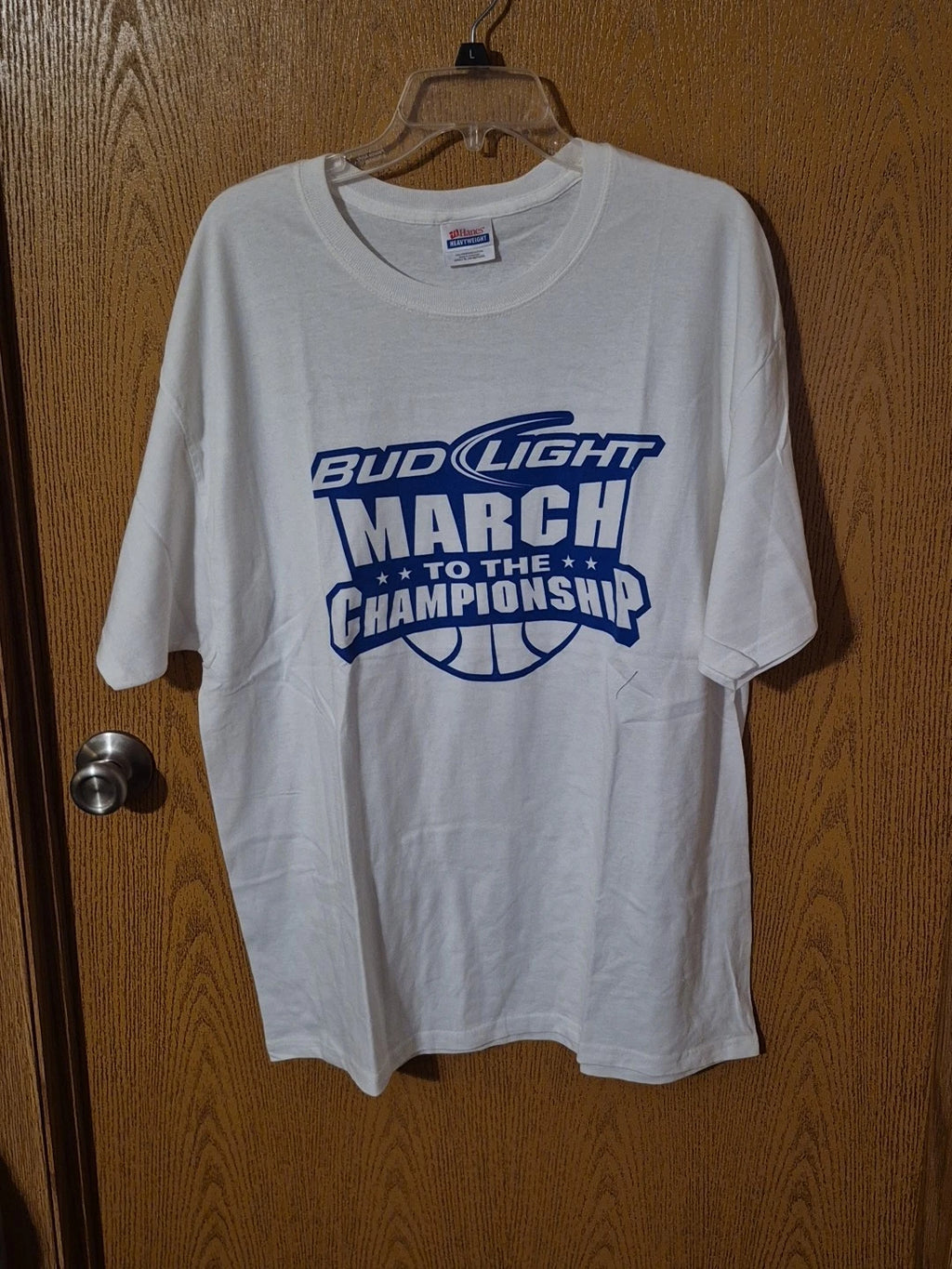 BUD LIGHT (March To The Championship) T-shirt Adult X-LARGE