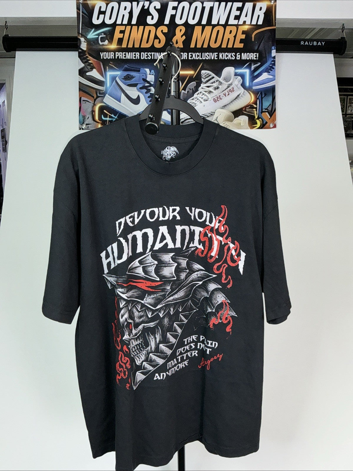Allegory Threads of Tales Black Graphic T Size XL, Devour Your Humanity