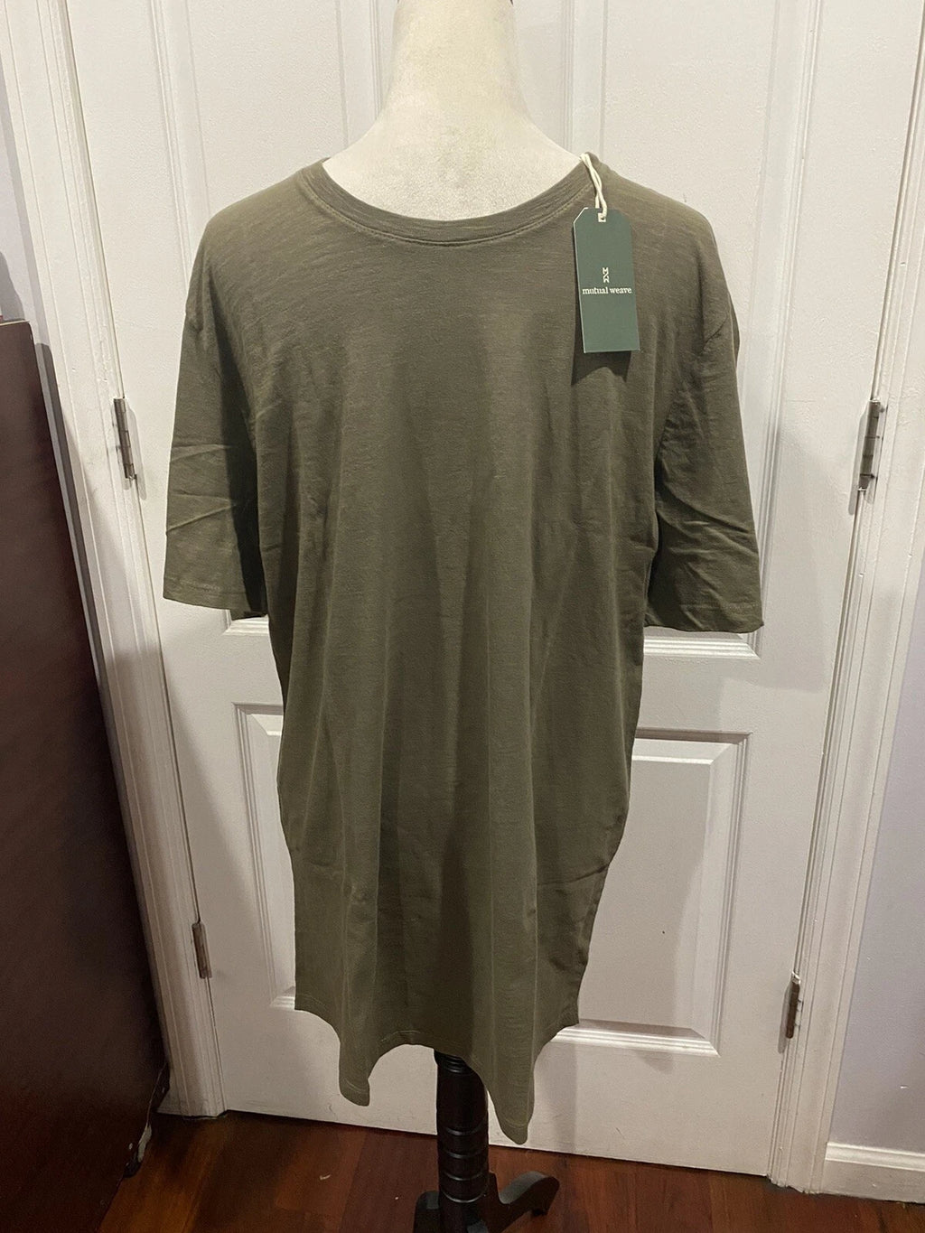 Mutual Weave Sz L Tall Crew Neck Short Sleeve Safari Green Olive Tshirt