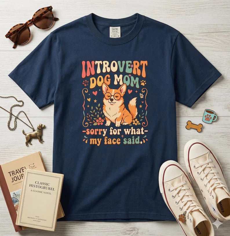Introvert Dog Mom Comfort Tee