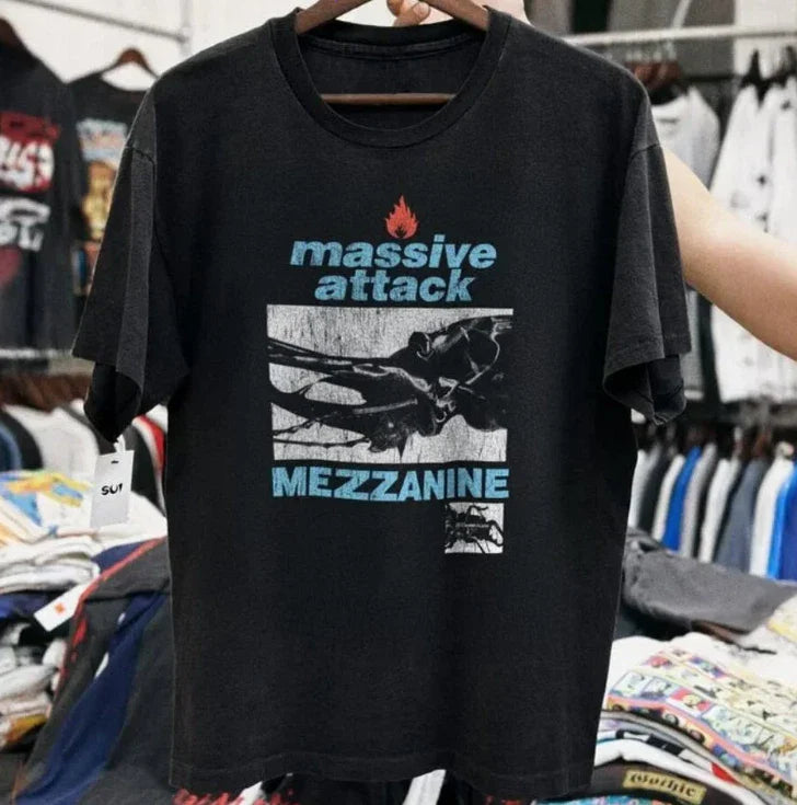 Massive Attack Mezzanine Album Tee Unisex T-shirt, Sweatshirt, Hoodie (1)