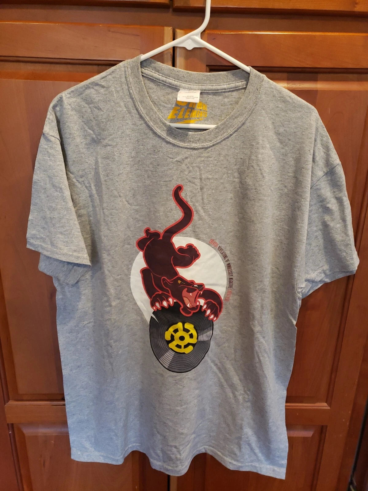 CRMNL ELEMENTS Vinyl 45 Record Black Panther Creative Graphic T-Shirt Large