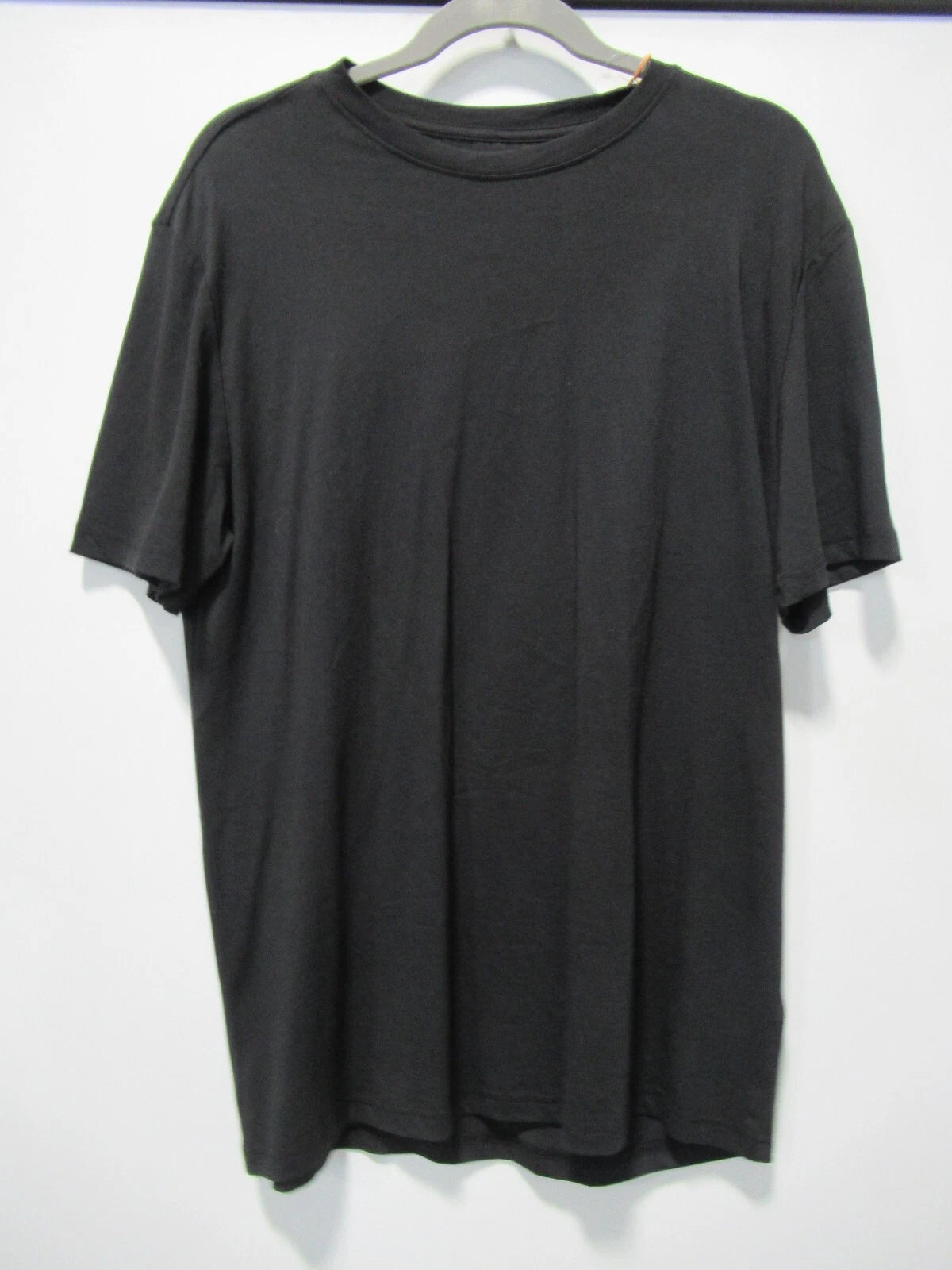 Quince Men’s Black Short Sleeve Crew T-Shirt Size L  Perfect basic piece !