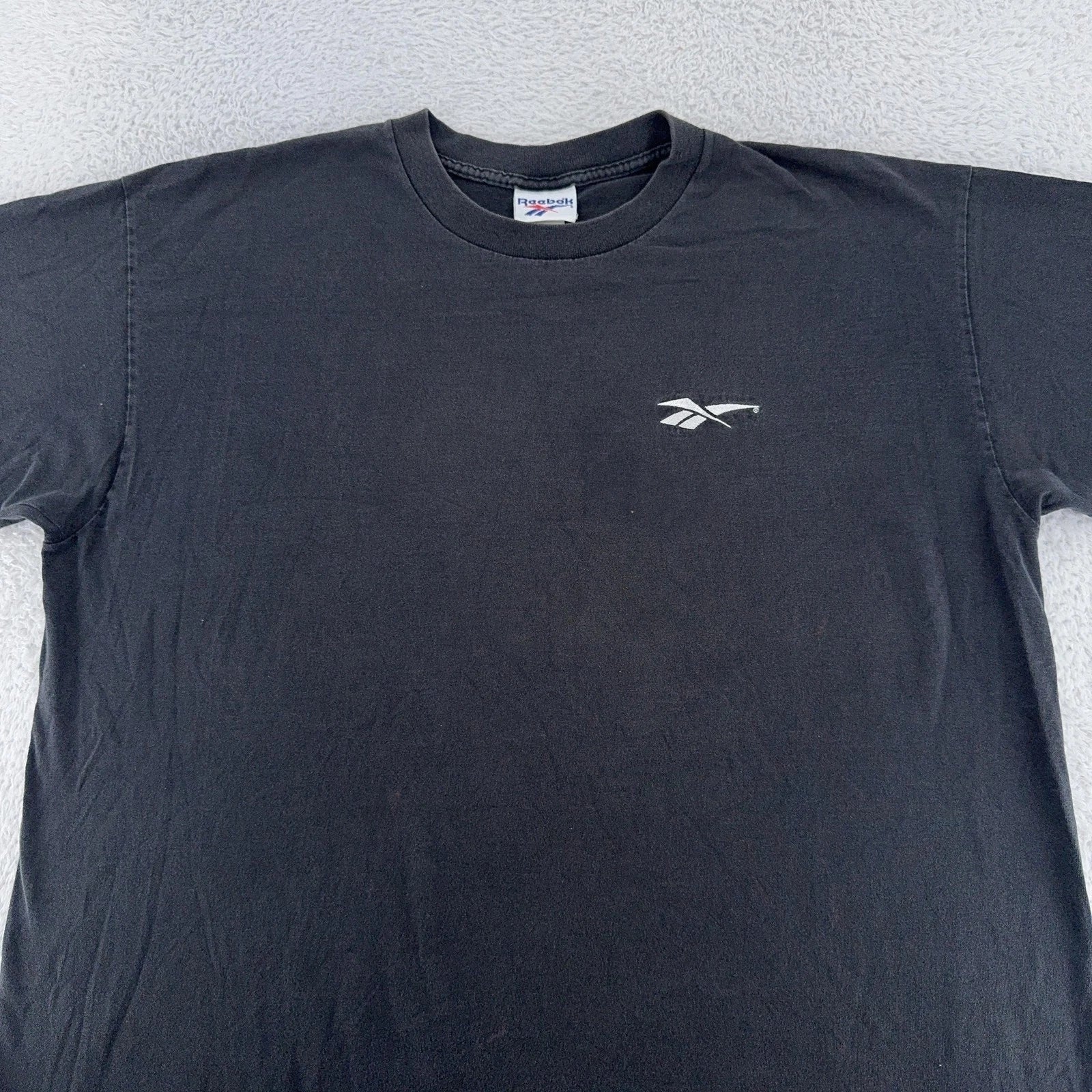 Reebok Shirt Mens 2XL Black Minimalist Logo Athletic Tee T-Shirt Classic Style