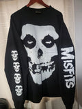 MISFITS LONG SLEEVE ON SHAKA HEAVYWEIGHT