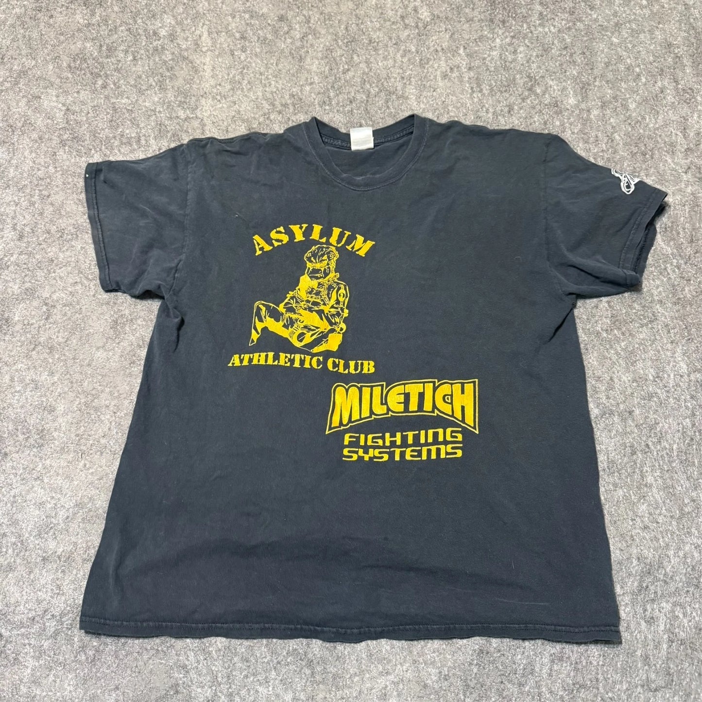 Vintage 00S Y2K Gildan Mens T-Shirt Size XL Black Asylum Athletic Club