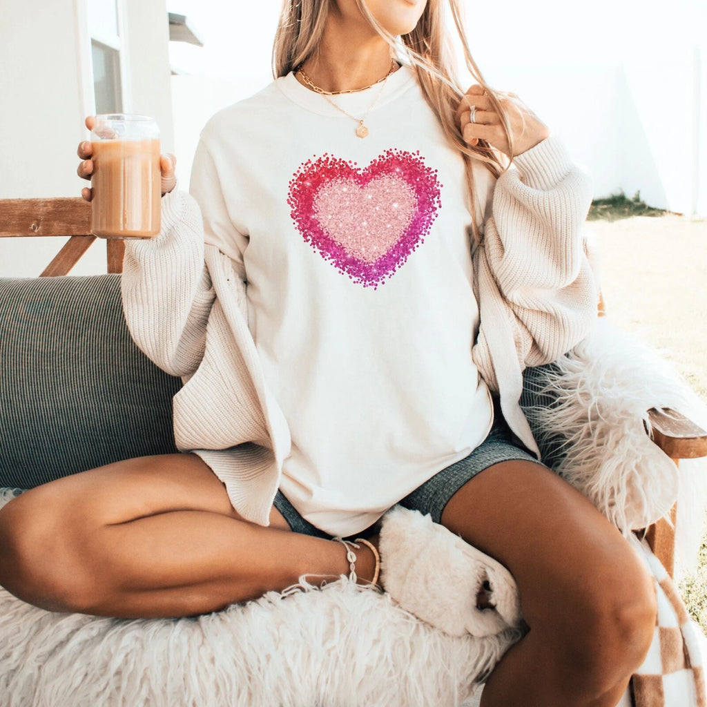 Sparkly Love Heart T-shirt Boho Valentines Day Graphic Tees Galantine Day Gift