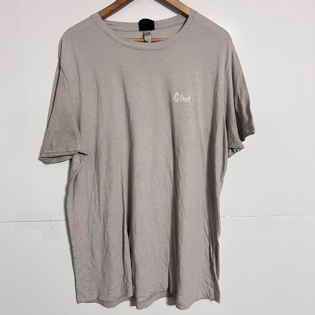 G Foot Mens T-Shirt Size 2XL Grey Graphic Print Distressed Ghouls Tuxedo Man Tee