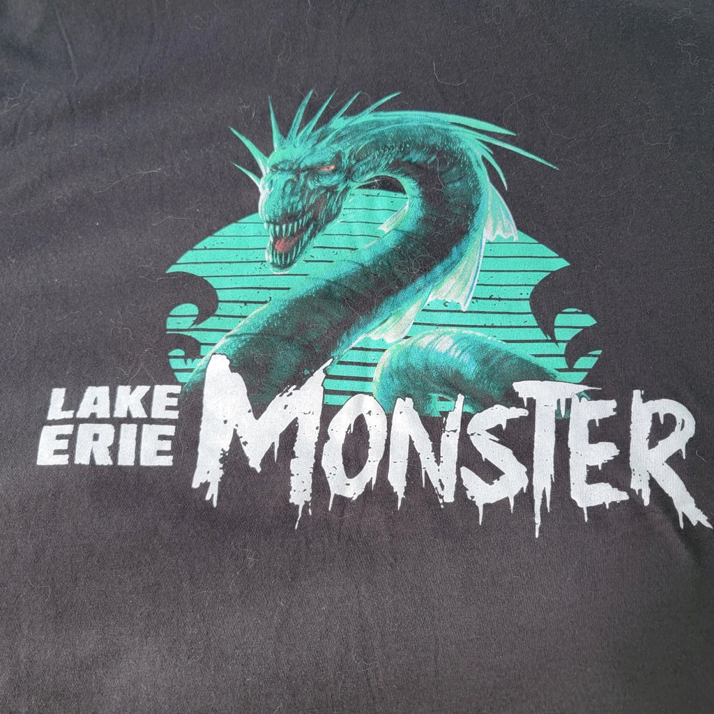 Lake Erie Monster Tee XL DISTRICT Perfect Blend NHL Bessie Great Lakes Brewing