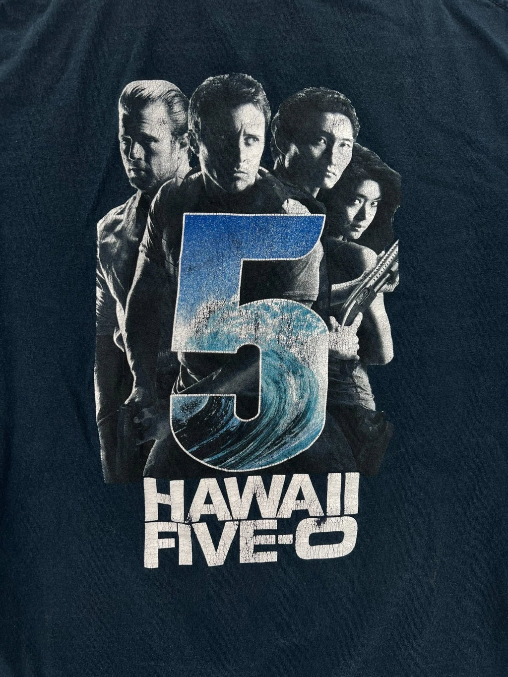 Vintage HAWAII Five-0 T Shirt Adult Medium Blue TV Promo Graphic Print Y2K READ