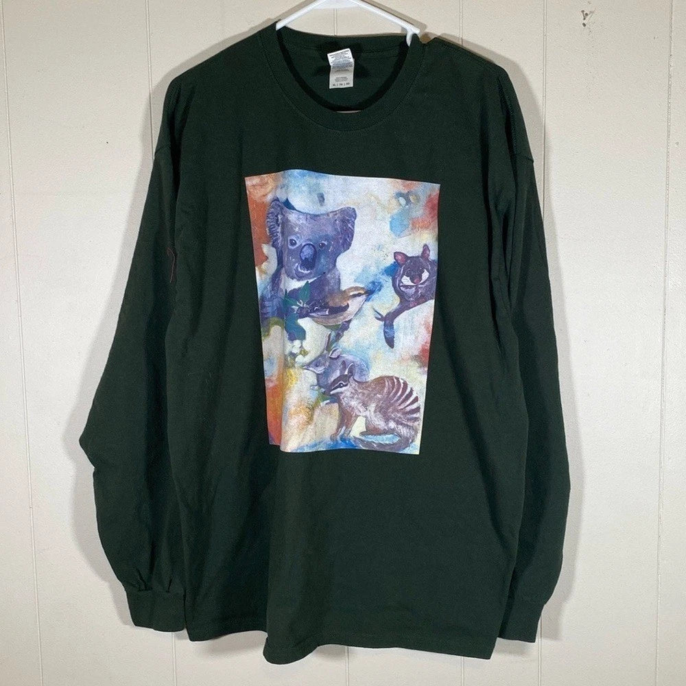 Nature graphic long sleeved t shirt green mens size xl animals artsy marsupials