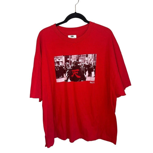 BAIT Street Fighter Men Akuma Riot Red Graphic TShirt Anime Streetwear